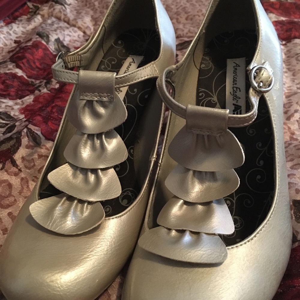 American Eagle Heels